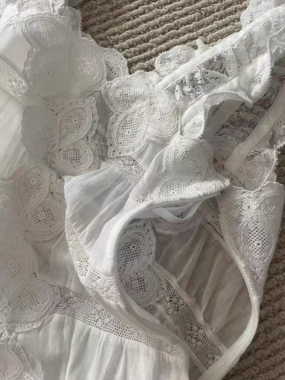 Doen White Lace Maxi Dress - Picture 14 of 16
